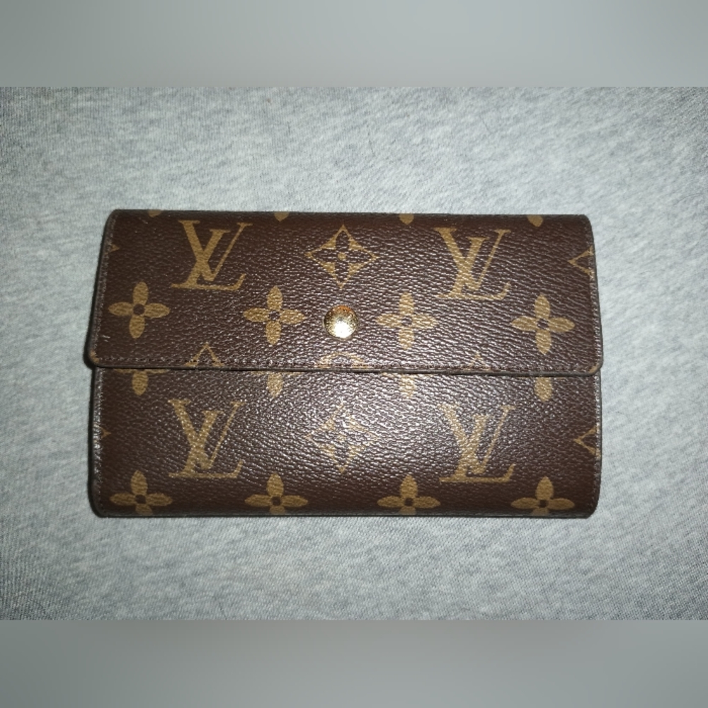 Louis Vuitton Wallet